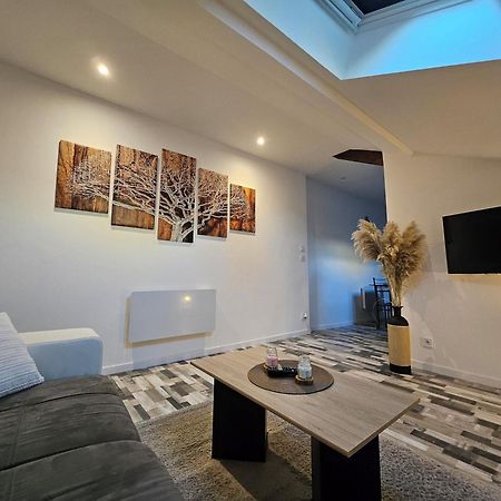 Joli Appartement Mansarde Decize Zewnętrze zdjęcie